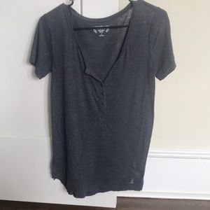 V neck button top
